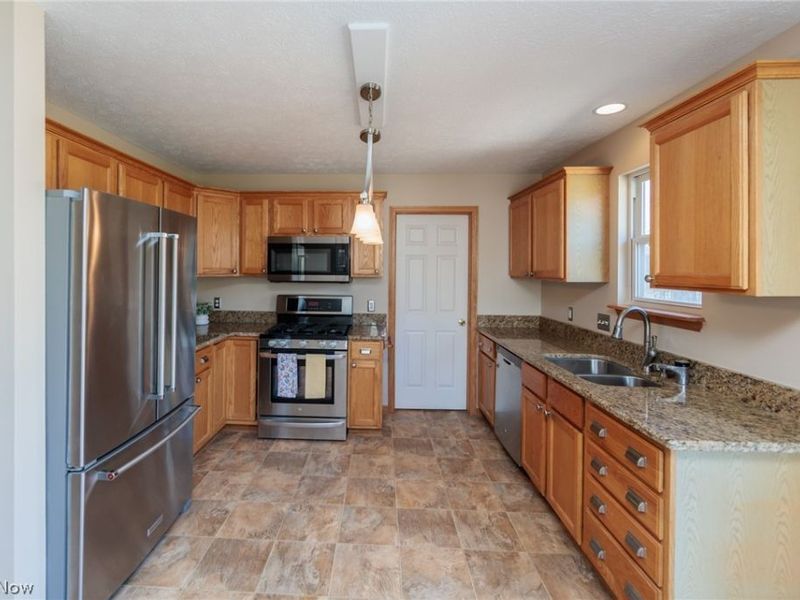 819 Savannah Trail, Medina, OH 44256 Photo 30