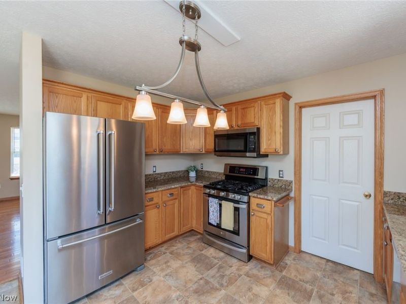 819 Savannah Trail, Medina, OH 44256 Photo 6