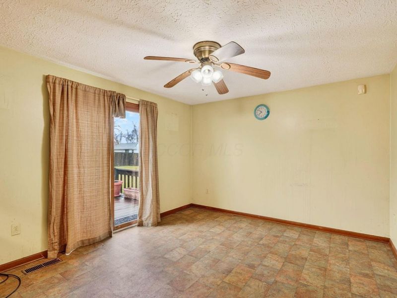 3466 WESTPOINT Drive, Columbus, OH 43232 Photo 18