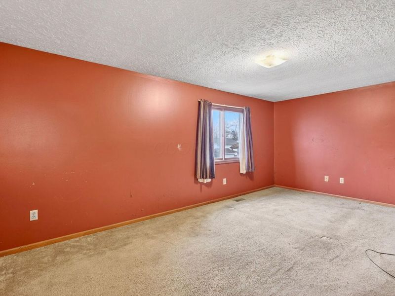 3466 WESTPOINT Drive, Columbus, OH 43232 Photo 22