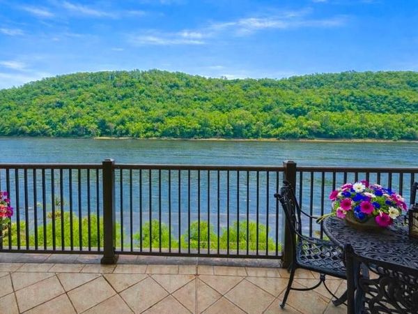 510 WATERVIEW PLACE, NEW HOPE, PA 18938