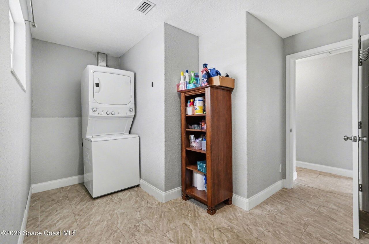 455 Riverside Avenue , Merritt Island, FL 32953 Photo