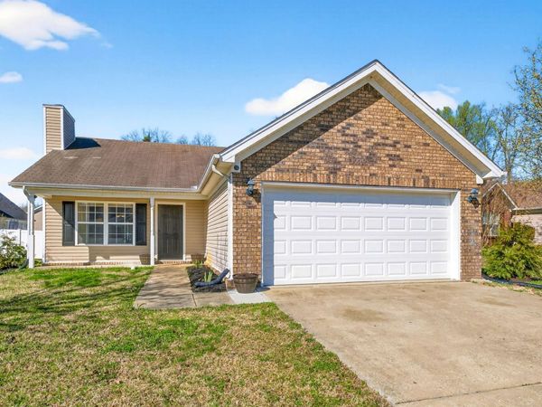 1305 S Hampton Ct, Antioch, TN 37013