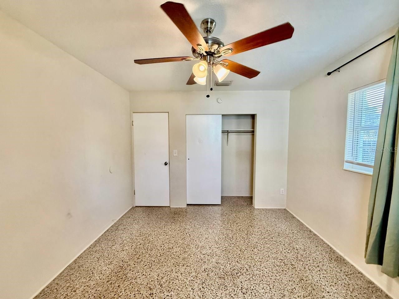 257 38th Avenue Se, Saint Petersburg, FL 33705 Photo