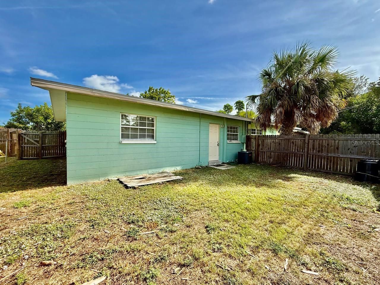 257 38th Avenue Se, Saint Petersburg, FL 33705 Photo