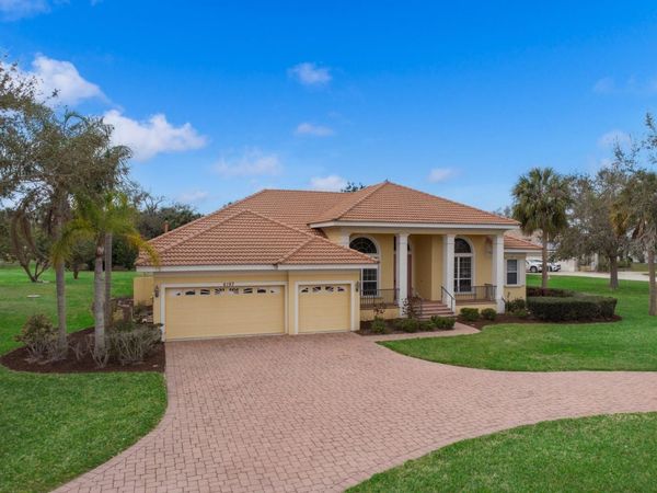 6197 9TH AVENUE CIRCLE NE, BRADENTON, FL 34212