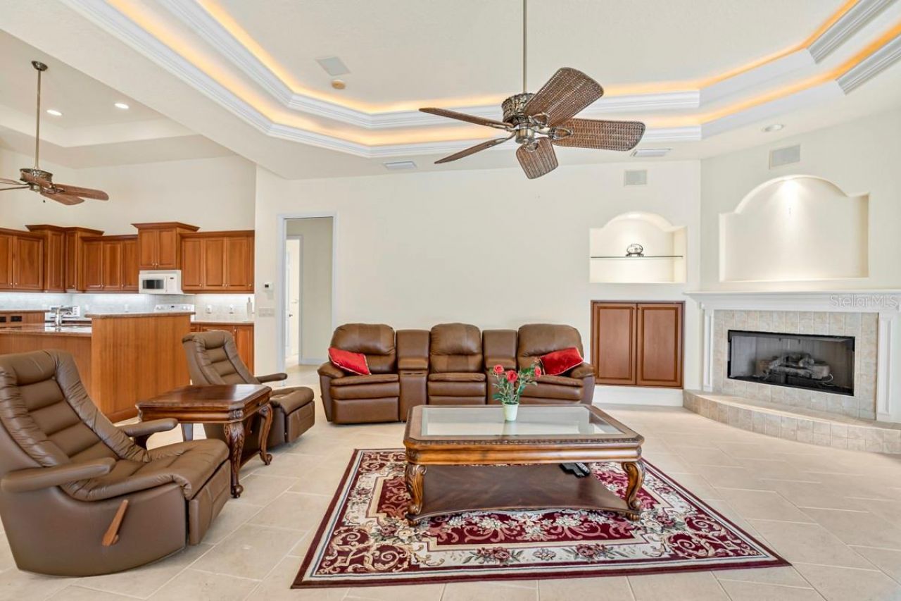 6197 9th Avenue Circle Ne, Bradenton, FL 34212 Photo