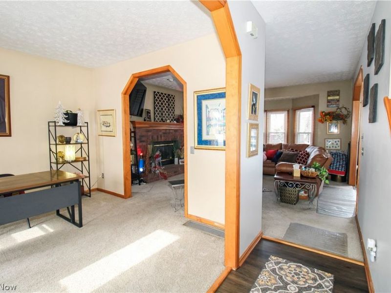 5946 N Mayflower Drive , Lorain, OH 44053 Photo 11