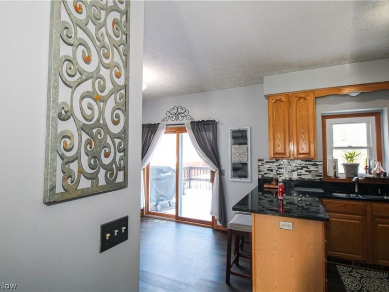 5946 N Mayflower Drive , Lorain, OH 44053 Photo 18