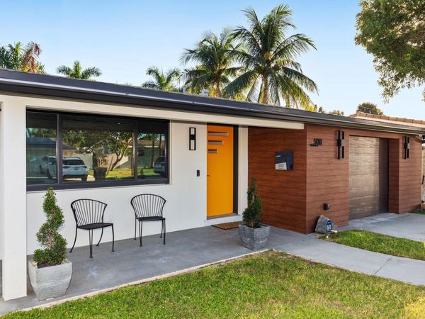 500 SE 4th Street, Deerfield Beach, FL 33441