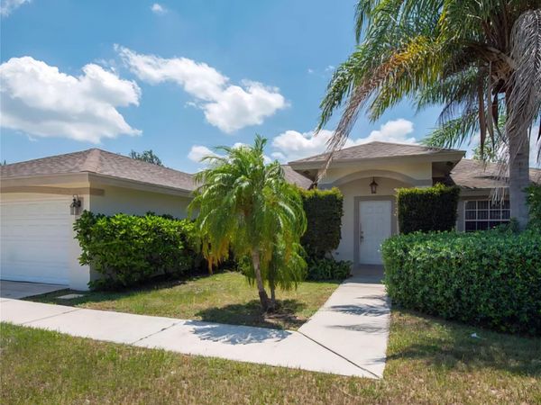 926 SW Gwendolen Ter, Port St Lucie, FL 34953