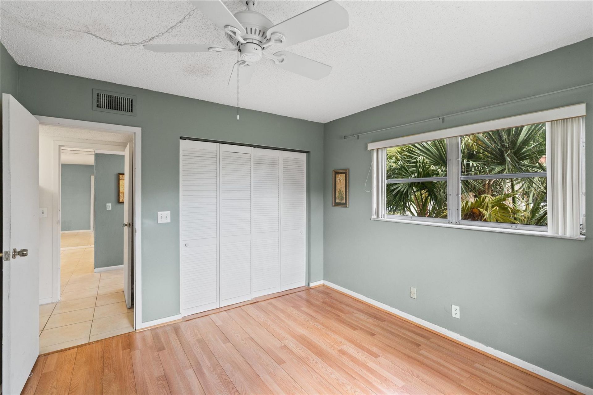 1 Abbey Lane, Unit 201, Delray Beach, FL 33446 Photo