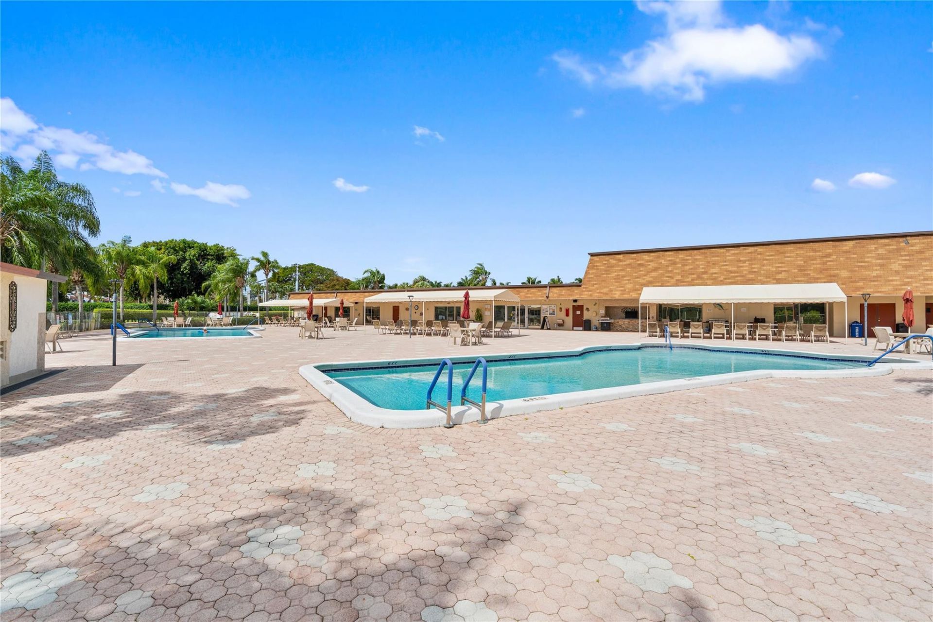 1 Abbey Ln, Unit 201, Delray Beach, FL 33446 Photo