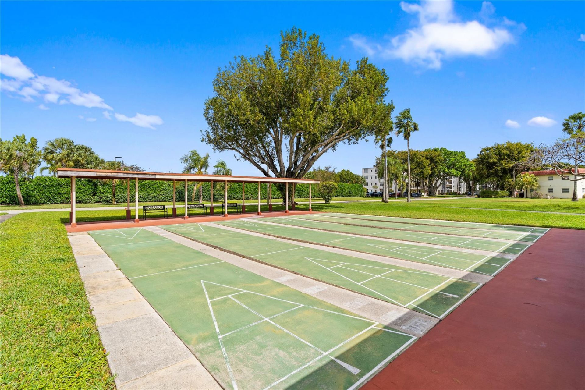 1 Abbey Lane, Unit 201, Delray Beach, FL 33446 Photo