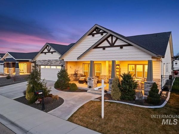 21301 Cessna Ct, Greenleaf, ID 83626