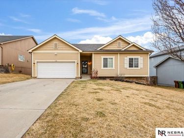1508 Old Gaelic Street , Bellevue, NE 68123