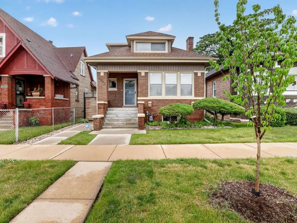 9347 S Loomis Street, Chicago, IL 60620