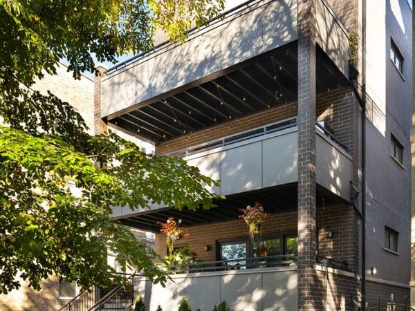 2916 W Shakespeare Avenue , Unit 3, Chicago, IL 60647