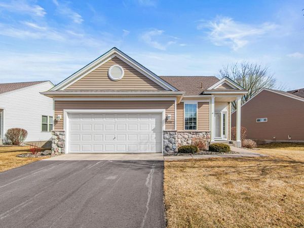 4134 Oakbrooke Trail, Eagan, MN 55122