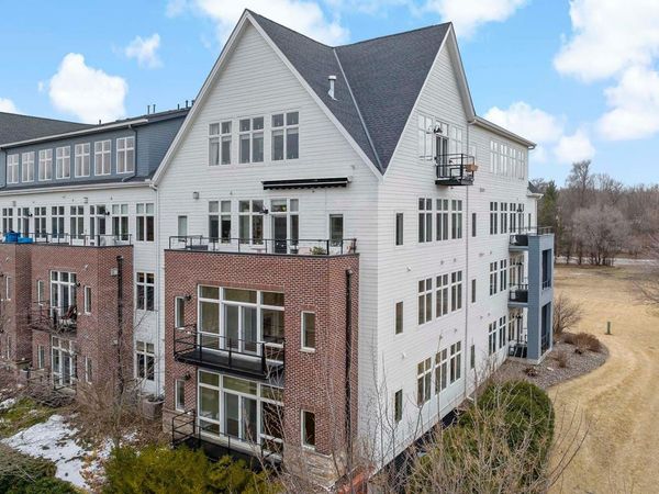 301 7th Street W, Unit 2204, Northfield, MN 55057