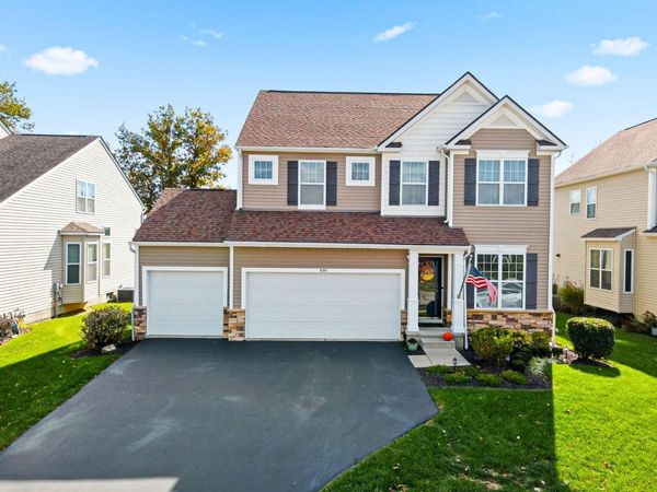 691 Deer Run Drive , Marysville, OH 43040