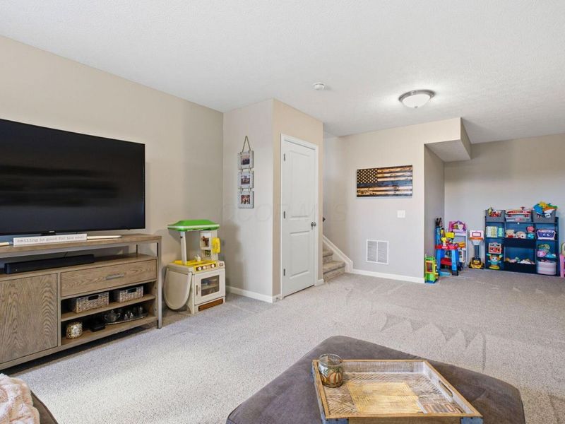 691 Deer Run Drive , Marysville, OH 43040 Photo 22