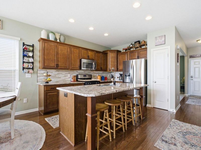 691 Deer Run Drive , Marysville, OH 43040 Photo 7