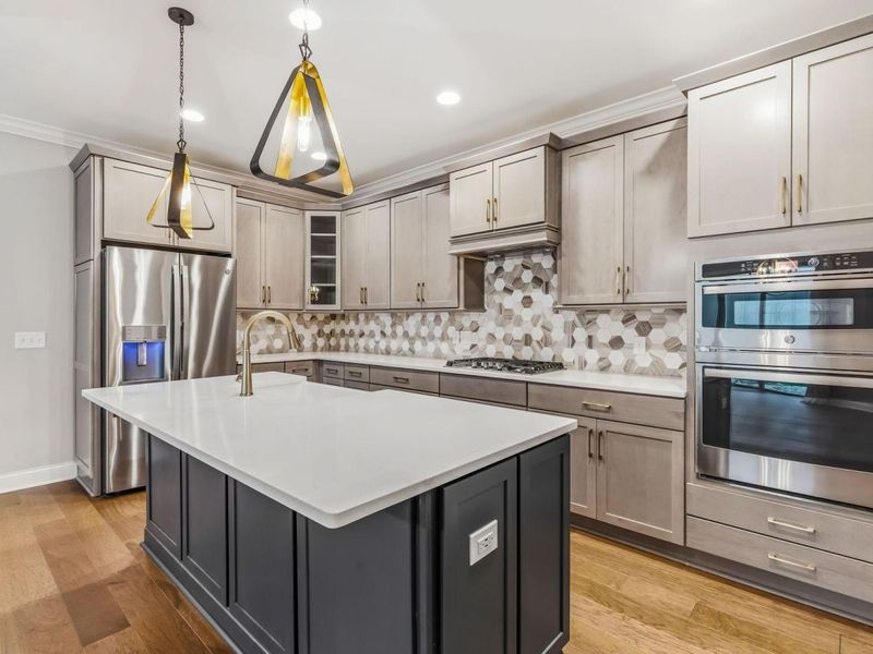 3688 Furlong Drive, Grove City, OH 43123 Photo 9