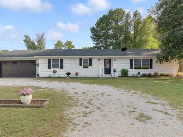 44 Oak Grove Road, Paragould, AR 72450