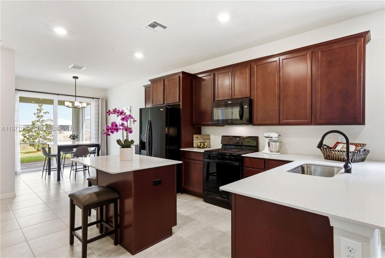 10581 SW Captiva Dr, Port Saint Lucie, FL 34987 Photo