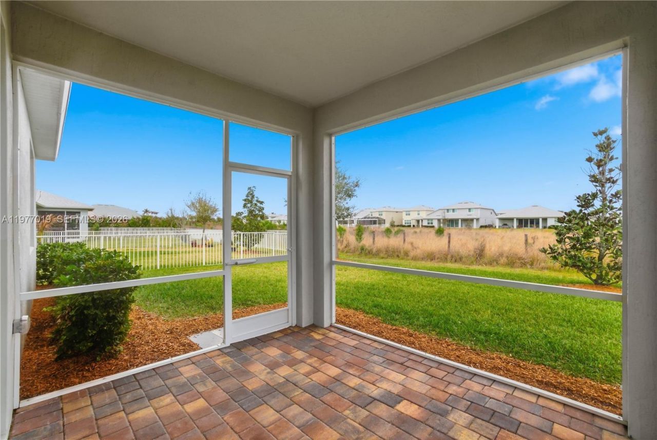 10581 SW Captiva Dr, Port Saint Lucie, FL 34987 Photo