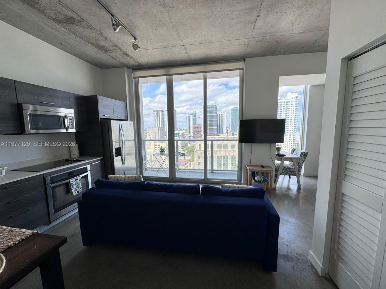 151 SE 1st St , Unit 2406, Miami, FL 33131 Photo