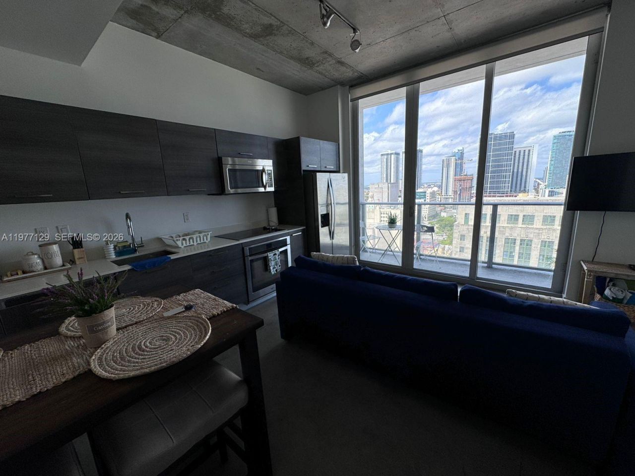 151 SE 1st St , Unit 2406, Miami, FL 33131 Photo