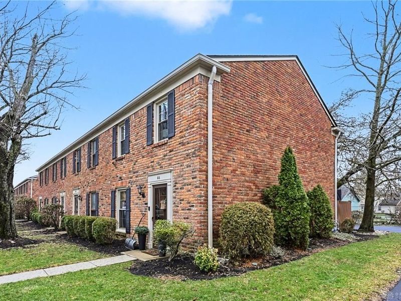 64 Cranston Court, Centerville, OH 45458 Photo 2