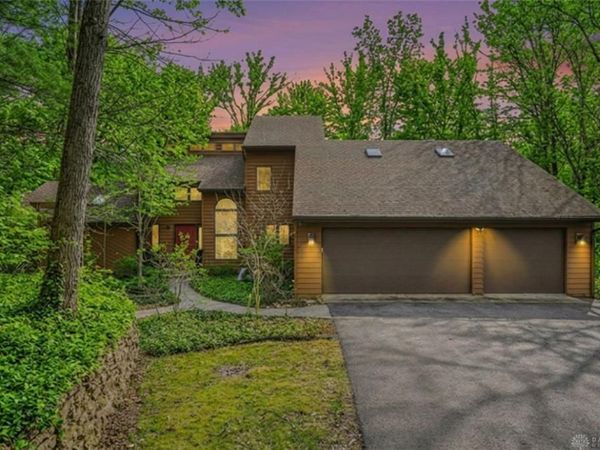 2488 Stewart Road, Sugarcreek Township, OH 45385