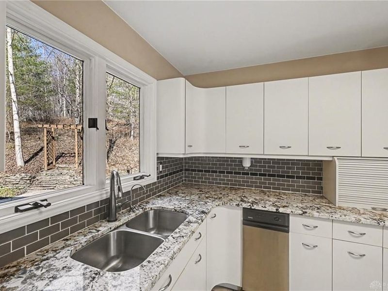 2488 Stewart Road, Xenia, OH 45385 Photo 11