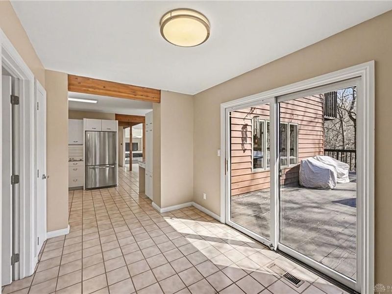 2488 Stewart Road, Xenia, OH 45385 Photo 16