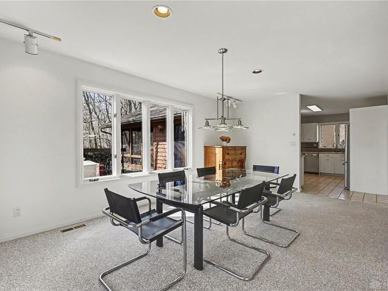 2488 Stewart Road, Xenia, OH 45385 Photo 9