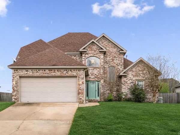 222 Pleasant Holly Drive, Benton, AR 72015