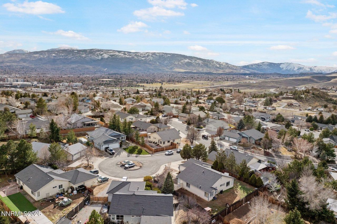 3480 University Green Drive, Reno, NV 89512 Photo