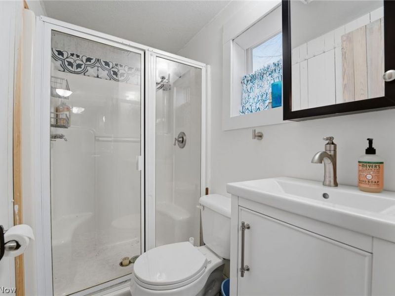 5 Stones Long Beach Drive, Ashtabula, OH 44004 Photo 17