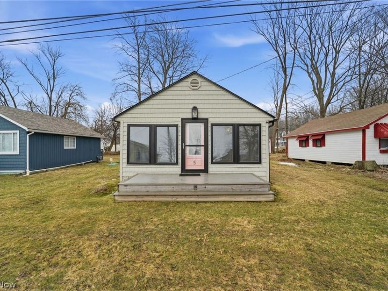 5 Stones Long Beach Drive, Ashtabula, OH 44004 Photo 2