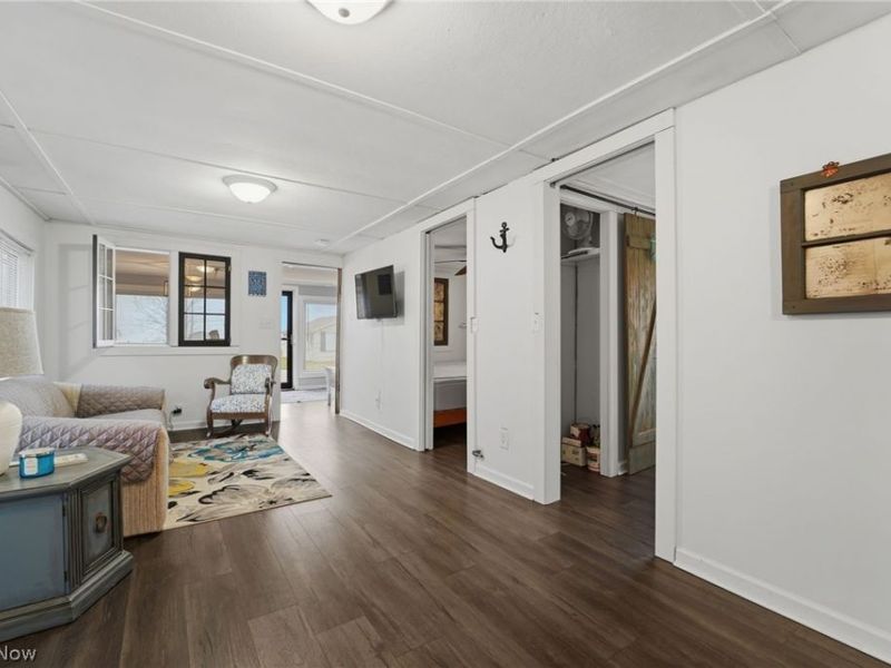 5 Stones Long Beach Drive, Ashtabula, OH 44004 Photo 8