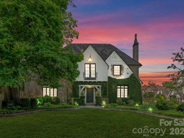 1550 Queens Road W, Charlotte, NC 28207