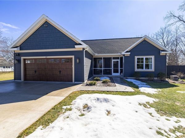 187 Chapel Street , Canandaigua, NY 14424