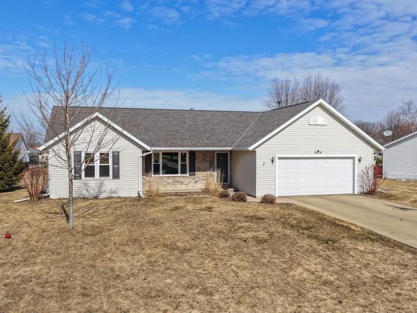 2028 COUPLES COURT, New Franken, WI 54229