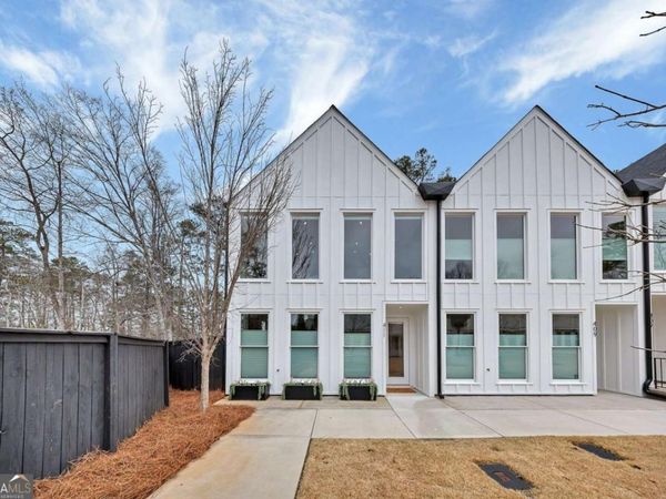 411 Burgundy Way, Woodstock, GA 30188