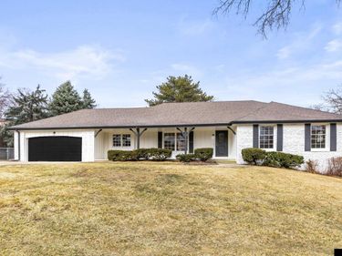 11918 Leavenworth Road, Omaha, NE 68154