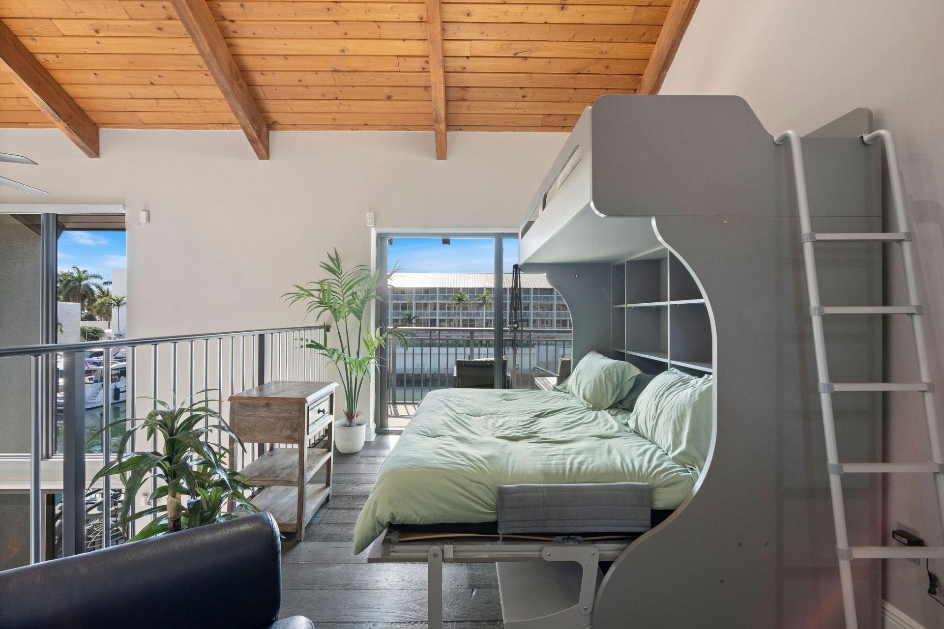 16 Portside Drive, Unit 16C, Fort Lauderdale, FL 33316 Photo