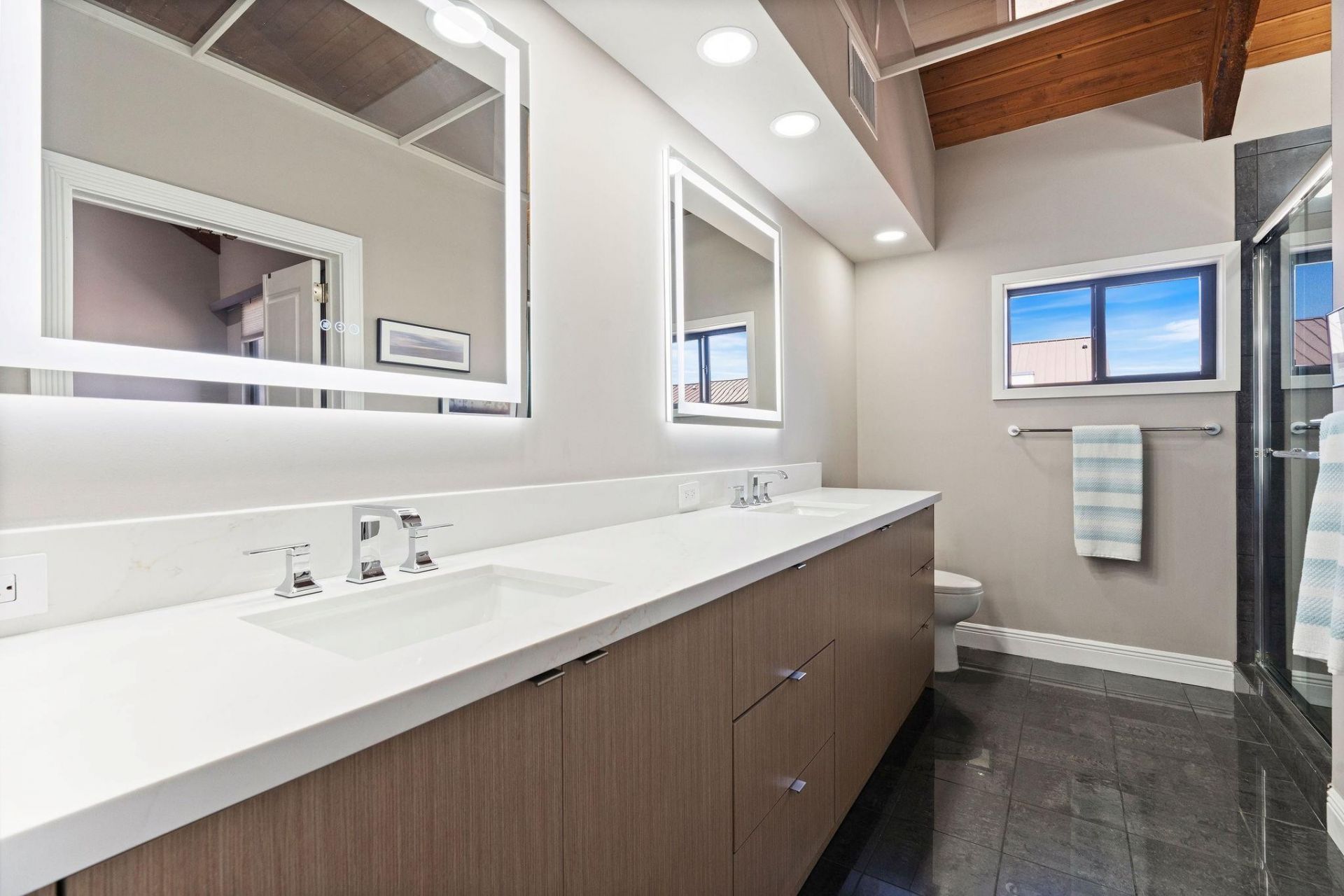 16 Portside Drive, Unit 16C, Fort Lauderdale, FL 33316 Photo